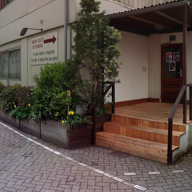 Budget Hostel Bargain Toko Amsterdam Eksteriør billede