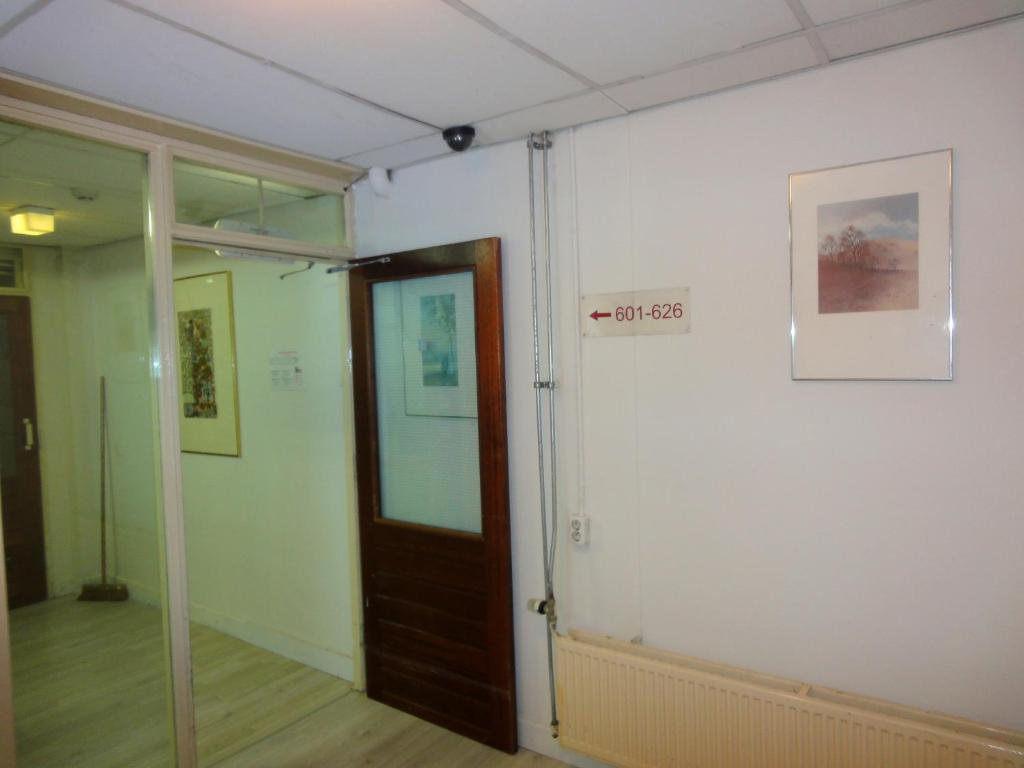 Budget Hostel Bargain Toko Amsterdam Eksteriør billede